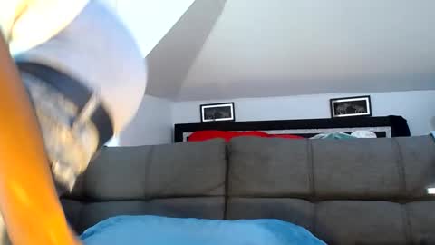 viizin online show from 10-05-25, 02:04