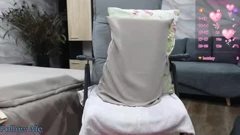 vika style online show from 10-17-25, 12:25