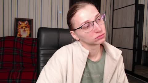 Vika online show from 04-12-26, 11:43