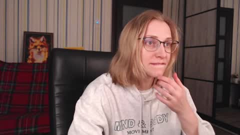 Vika online show from 05-12-26, 09:23