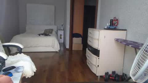 Vikaohair online show from 06-08-26, 12:49