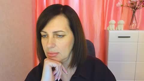 Vika online show from 11-23-25, 11:21