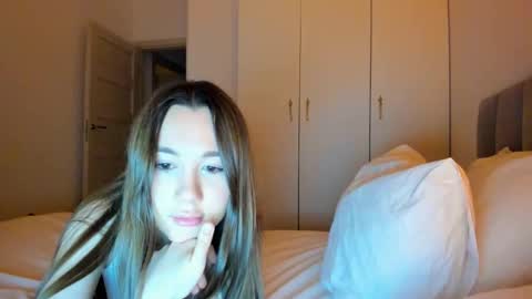 Snapshot of vikawels chatting on 06-07-26, 10:02 Vika online show from 06-07-26, 10:02