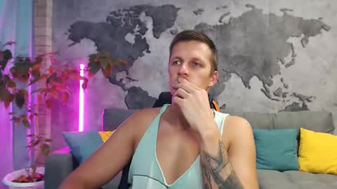 vikingchrisss online show from 10-26-25, 10:10