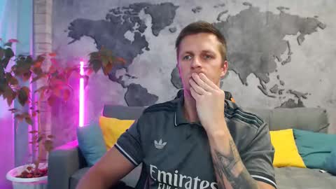 vikingchrisss online show from 10-31-25, 10:49