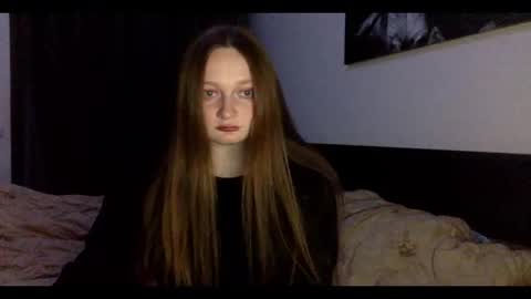 vikippink online show from 10-19-25, 08:20