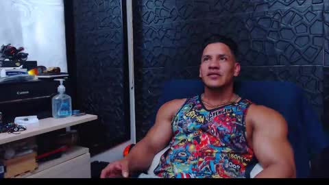 Viktor Herrera online show from 01-07-25, 06:14