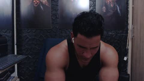 Viktor Herrera online show from 04-07-26, 05:08