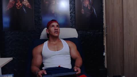 Snapshot of viktorherrera chatting on 06-06-26, 03:33 Viktor Herrera online show from 06-06-26, 03:33