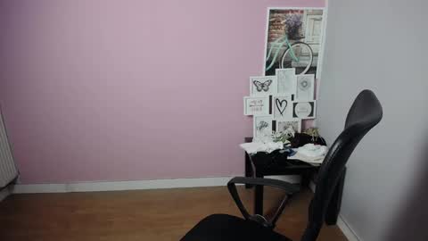 viktoria_lovely online show from 01-02-25, 06:18