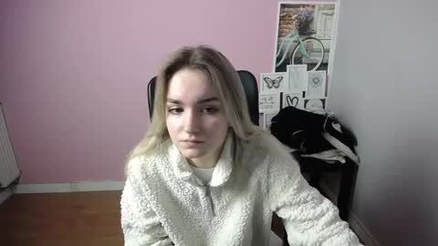 viktoria_lovely online show from 02-03-25, 08:02