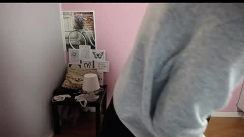 viktoria_lovely online show from 02-12-26, 07:58