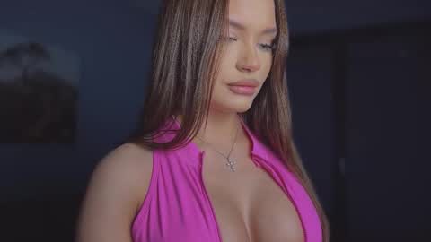 Snapshot of viktoria_www chatting on 12-22-25, 09:01 Viktoria www online show from 12-22-25, 09:01