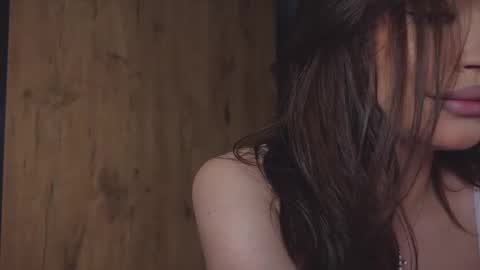 Snapshot of viktoria_www chatting on 02-17-26, 06:14 Viktoria www online show from 02-17-26, 06:14