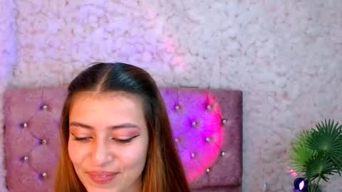 viky_evanss online show from 12-14-25, 03:06