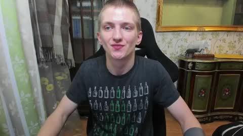 Snapshot of vince__dice chatting on 05-04-26, 01:56 Dimoooooon online show from 05-04-26, 01:56