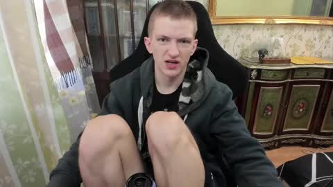 Snapshot of vince__dice chatting on 05-14-26, 09:05 Dimoooooon online show from 05-14-26, 09:05