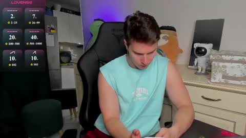 Vincent Strong online show from 07-27-26, 07:54