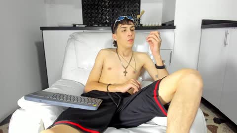 Vincent online show from 01-23-25, 09:07