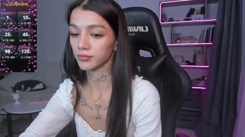 vinkitinkii online show from 12-28-24, 03:26