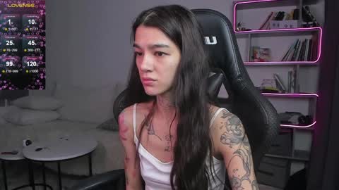 vinkitinkii online show from 01-27-25, 07:14