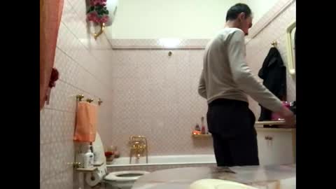 Zenith online show from 02-23-26, 04:48