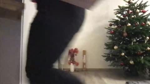 Vio online show from 12-19-25, 07:59