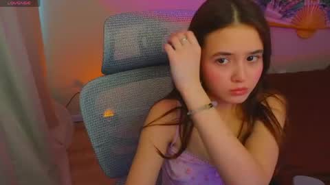 Snapshot of viola_hight chatting on 06-03-26, 12:02 Viola online show from 06-03-26, 12:02