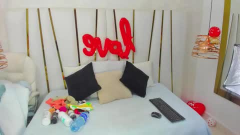 violeet_gray online show from 02-21-26, 11:33