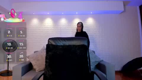 Violett  Everyday From 0530 to 1430 Col Time online show from 02-19-25, 10:45