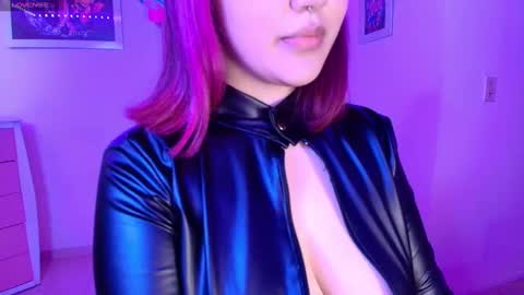 violet online show from 10-21-25, 12:50