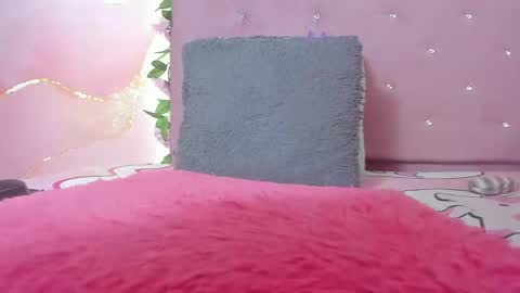 violet__taylor_ online show from 04-14-26, 02:17