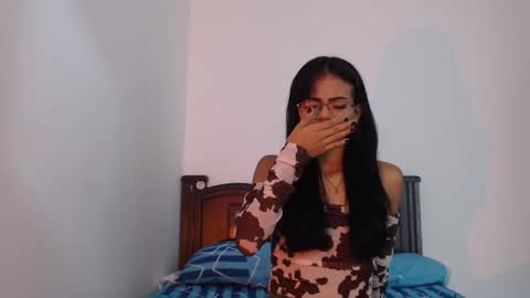 Violet online show from 02-16-26, 02:13