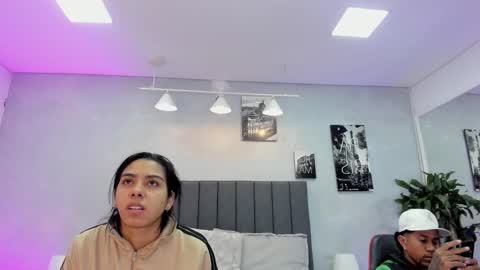 Violet and Myers online show from 11-04-25, 11:20