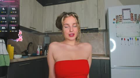 Snapshot of violet_blue_eyes chatting on 01-13-25, 02:11 Violet online show from 01-13-25, 02:11