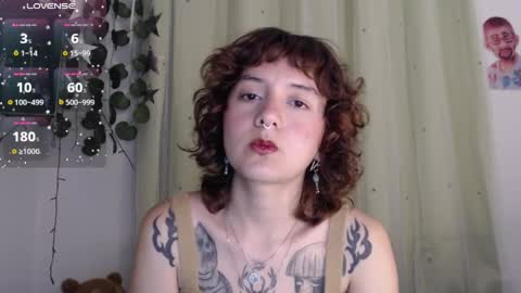 Snapshot of violet_bluee chatting on 05-02-26, 07:24 Violet online show from 05-02-26, 07:24