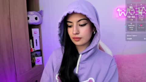 Snapshot of violet_catt chatting on 12-05-24, 08:55 Violeta  online show from 12-05-24, 08:55