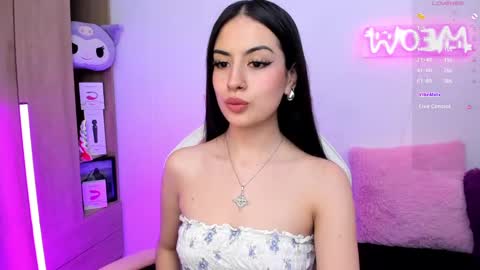 Snapshot of violet_catt chatting on 01-10-25, 05:02 Violeta  online show from 01-10-25, 05:02