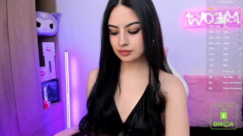 Snapshot of violet_catt chatting on 01-31-25, 05:10 Violeta  online show from 01-31-25, 05:10