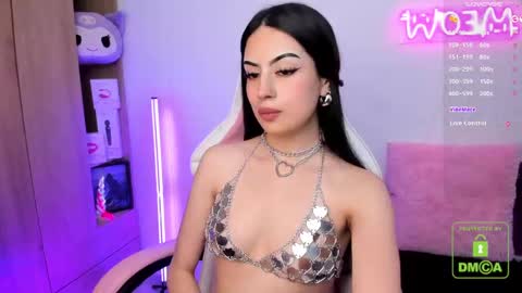 Snapshot of violet_catt chatting on 02-19-25, 09:36 Violeta  online show from 02-19-25, 09:36