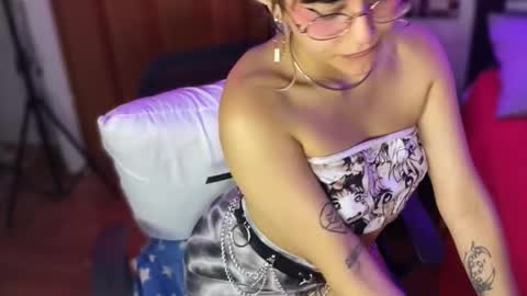 Snapshot of violet_hentai01 chatting on 03-02-25, 11:09 Violete Hentai01 online show from 03-02-25, 11:09