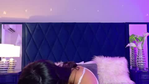 Violet  online show from 06-12-26, 08:30