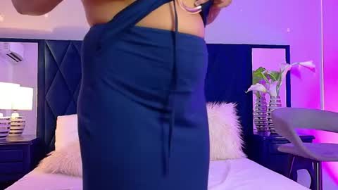Violet  online show from 06-18-26, 08:02
