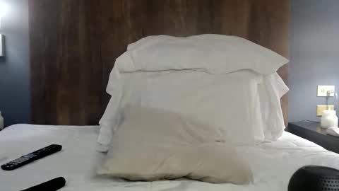 violet_winter97 online show from 03-13-26, 12:56