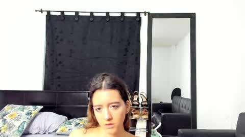 violeta_gracee online show from 06-11-26, 11:25