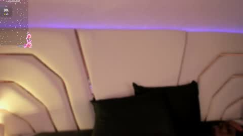 Snapshot of violeta_marquez chatting on 07-22-26, 11:24 violeta_marquez online show from 07-22-26, 11:24