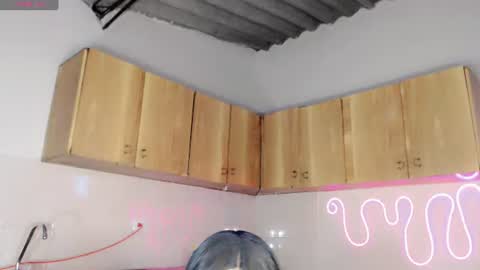 violeta_r_01 online show from 06-18-26, 04:46