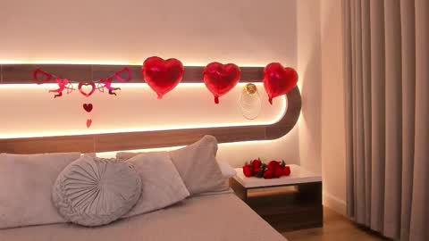 Violeta Sum online show from 02-14-26, 01:41