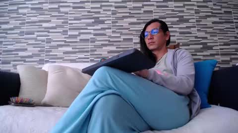 Violeta Gmez online show from 11-06-25, 02:18