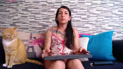 Snapshot of violetagomez_co chatting on 06-02-26, 03:36 Violeta Gmez online show from 06-02-26, 03:36